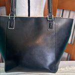 Vera Bradley  Ella tote  Black and Gray Tote faux snakeskin pocket Photo 4