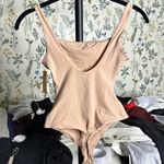 SKIMS  Square Neck Bodysuit | Clay NWT size XS‎ Photo 5