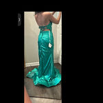 Green prom dress Photo 1