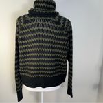 John + Jenn  casual Olive and Black Checkered Turtleneck Sweater size M Photo 4