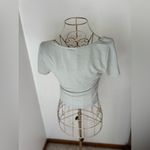 Princess Polly green short sleeve crop top size 2 Photo 3