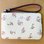 Coach  Corner Zip Wristlet With Floral
Print # CAL72 Photo 0