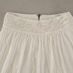 Alice + Olivia  White A-Line Skirt with Lace Detail Size 2 Photo 4