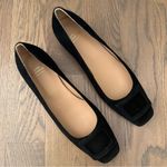 Ann Mashburn NWT  Closed Toe Suede Buckle Flat Shoe Black Size 39.5 EU / 9.5 US Photo 1