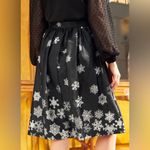 Modcloth  Falling For Winter ALine Skirt Black White Snowflake ALine Skirt 10 NWT Photo 3