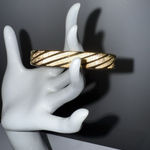 Monet  Vintage Bracelet Brushed Gold Textured Linked Signed‎ 1980s 7.5" Photo 0