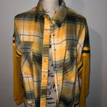 BDG NWT  Yellow Caleb Sporty Shirt size Medium Photo 7