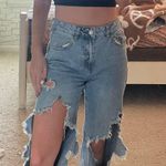 SheIn Ripped Jeans Photo 0