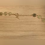 NWOT FLORAL NECKLACE PINK FLORAL GOLD TONE Photo 1