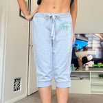 Aeropostale y2k 2000s athletic embroidered capri sweatpants Photo 0
