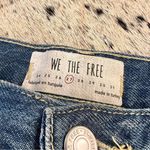 We The Free  Free People Distressed Straight Leg Cut‎ Off Jeans Size 27 Photo 1