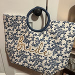 Shiraleah • BRIDE/WEDDING/BACHLORETTE • TOP HANDLE TOTE Photo 0
