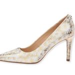 Michael Kors 🆕 Flex Dorothy Classic White Gold Mid Heel Pumps Photo 0