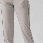 Athleta Women’s Brooklyn Textured Ankle Pants Pull On in Gray White Stripe 12 Photo 0