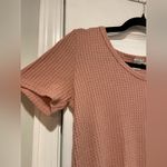 Paper Crane Size S Pink Waffle Knit V Neck Short Sleeve Ruffle Hem Peplum Top Photo 3