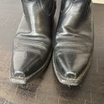 Ariat  woman webstern  Leather Boots Sz 7.5 Photo 5