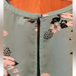 Torrid  Floral Top Shoulder/Collar Cut Out Detail Short Sleeve Shirt Plus Size 3 Photo 7