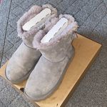 UGG  Mini Bailey Bow Swirl Grey Boots Photo 5