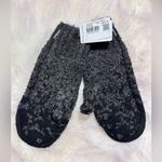 Lululemon NWT Women's Ombre Knit Textured Mittens / Black/Graphite Grey Photo 3
