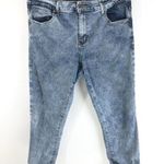 Vip Jeans Womens Skinny Capris Cuffed Acid Wash Stretch Size 14 Photo 0