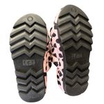 UGG  Australia Puft Maxi Cheetah Print Slide Platform Sandal sz 7 Photo 7
