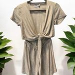 Princess Polly Linen Blend Romper Size 4 Photo 1