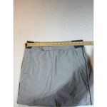 Athleta  Brooklyn Striped Athleisure Skort Women's Size 10 Gray White Pockets Photo 3
