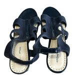 Adrienne Vittadini  'Clint' Wedge Sandal, Navy. Size 10. Photo 4