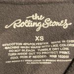 The Rolling Stones  Shirt size XS length 20” bust 34” color gray good condition Photo 4