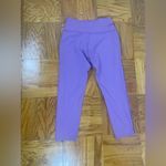 Peloton  NewFlex Capri purple cropped leggings size M Photo 1