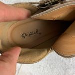 Qupid 9M quipid Beige suede heel ankle booties like new Photo 5