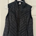 Cinch  Vest Puff Photo 0