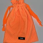 Triangl cinch bag Photo 0