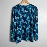 L.L. Bean Women's 2X SunSmart UPF 50+ Sun Shirt Print Blue Stretch NWT Photo 2