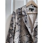 Elizabeth and James Silk Shell Fully Lined Pocket Lightweight Blazer Size Large Photo 5