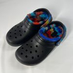 Crocs Classic Lined Spray Dye Clog M6/W8 Women Black Fuzzy Tie-Dye Comfort Shoe Photo 2