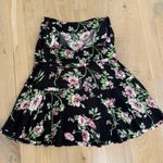 CAbi Black Floral Fit and Flare Ruffle Skirt SZ 6 Raw Edge Classy Classic Work Photo 2