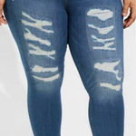 Torrid Bombshell Skinny Premium Stretch High-Rise Destructed Jean Size 24 Photo 0