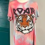 Evereve Zutter ROAR tiger tie-dye tshirt tee pink stretch and soft - small Photo 0