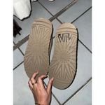 ugg tazz sand size 9 Brown Photo 1