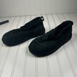 UGG  Classic Mini II Black Boots Women’s Size 8 Photo 3