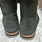 Sorel | Sneakchic Alpine Holiday Boot Black/Dark Stone Shearling | Size 8 Photo 3