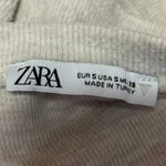 ZARA Gray White Ruffle Flutter Sleeve Round Neck Stretch Knit Crop Top Blouse S Photo 3