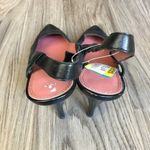 Tahari NEW Leather Pointy Toe Singleback 3" Heels Photo 2