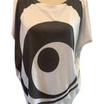 Go Couture  White & Black Oversized T-Shirt SIZE M Photo 0
