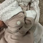 Lululemon  Hotty Hot Shorts 2.5" White Photo 6