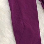 Lululemon Size 4 Knee Length Leggings Photo 3