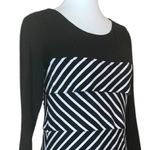 White House | Black Market  Women's Chevron Stripe Sheath Shift Dress Size Small Photo 7