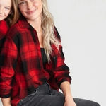 Old Navy  Red and Black Buffalo Check Plaid Flannel Boyfriend Shirt Size Medium Photo 0
