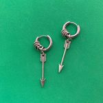 A Pair Titanium Steel Arrow Dangle Drop Earrings for Men Women,Punk Hip Hop Silver Photo 3